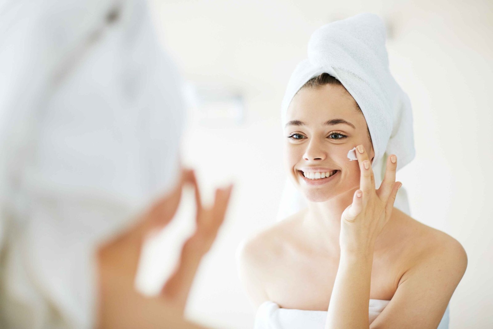 Basic Skincare Routines: Your skin deserves a little TLC, no matter your age!
