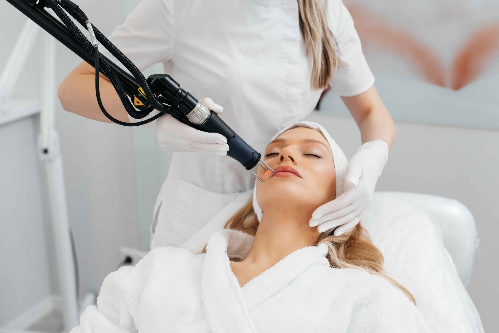 How Carbon Laser Treatment Can Revitalize Your Skin