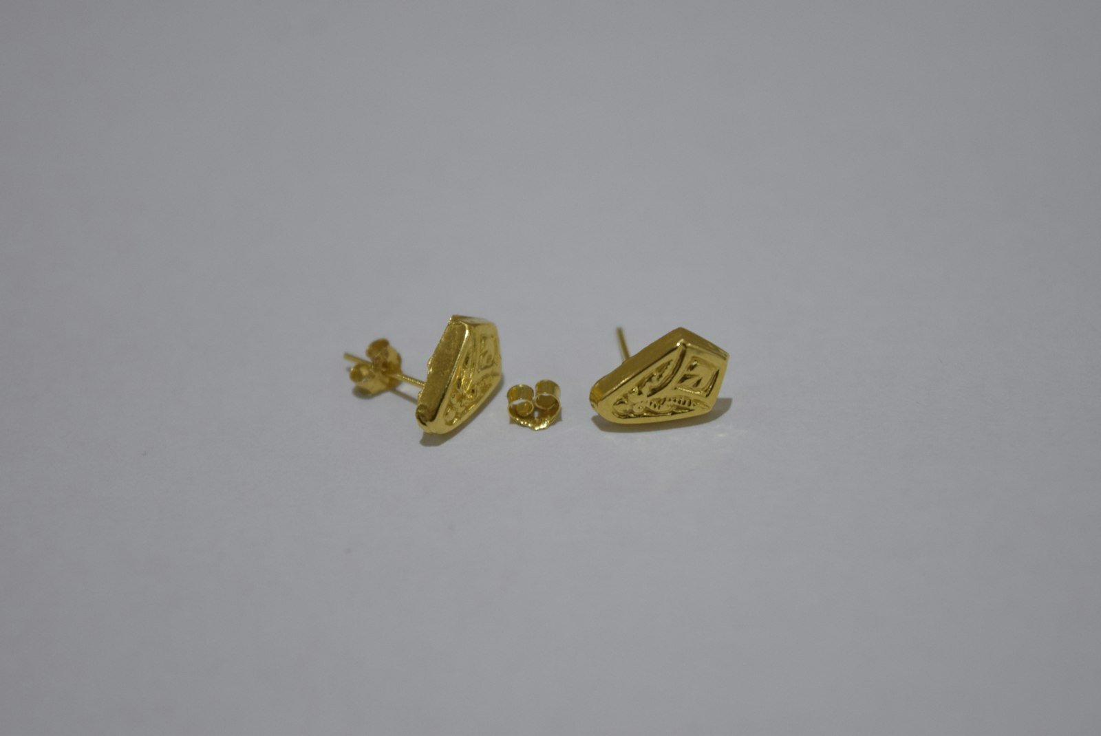 Ear Piercing Cost in Lucknow: What a Clinic Visit Includes